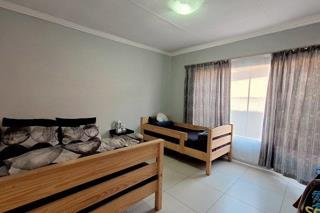 4 Bedroom Property for Sale in Heidedal Free State